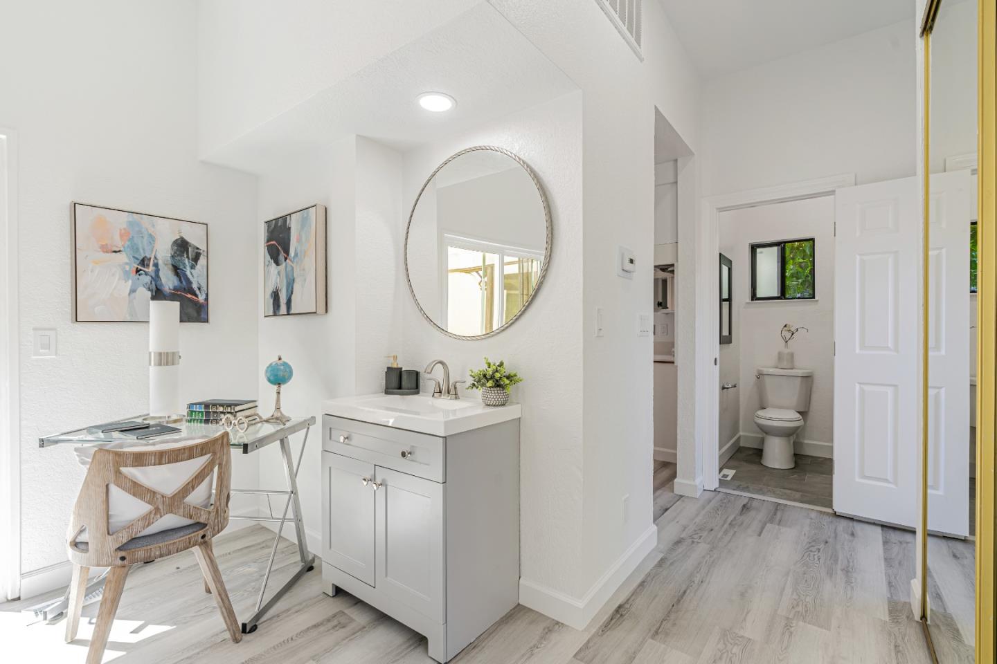 759 Camelback Road