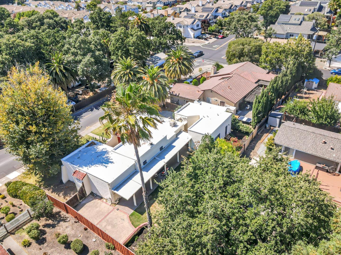 759 Camelback Road