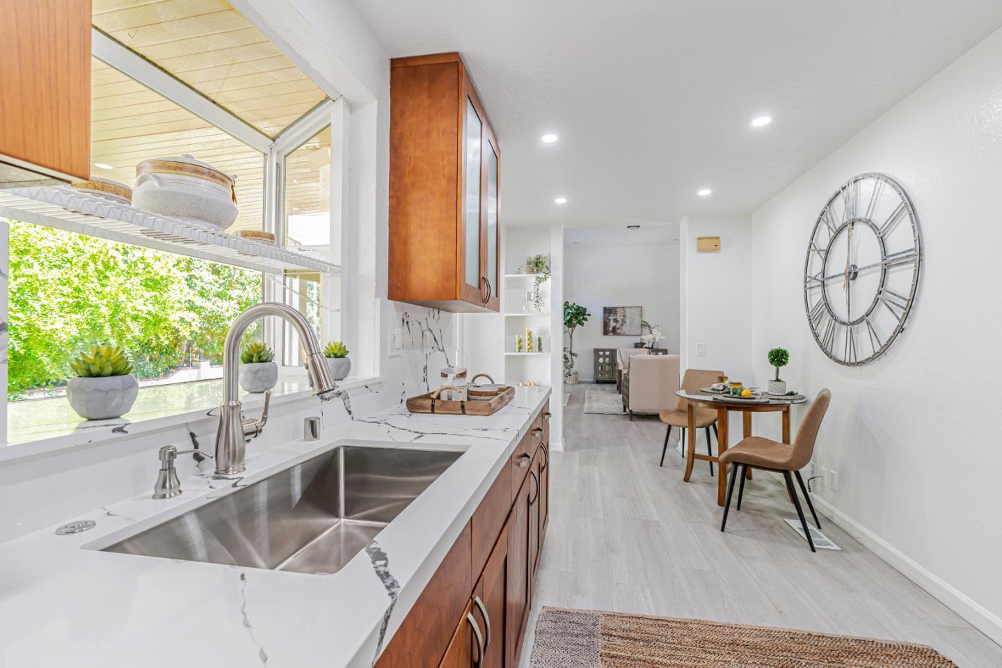 759 Camelback Road