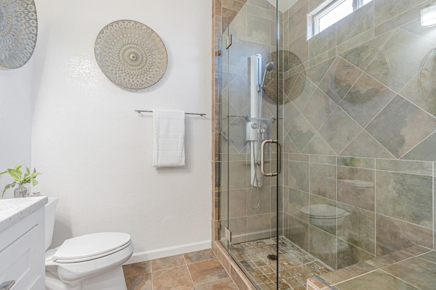 759 Camelback Road