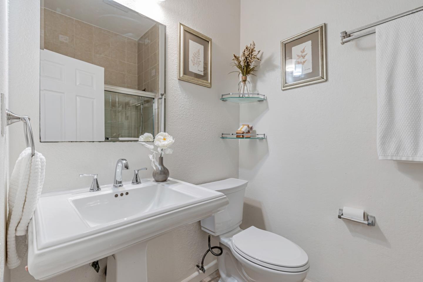 759 Camelback Road