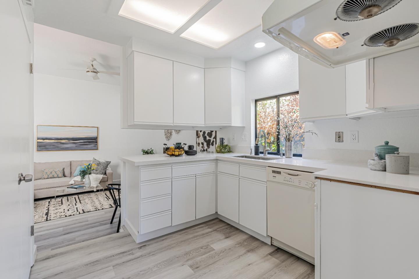 759 Camelback Road