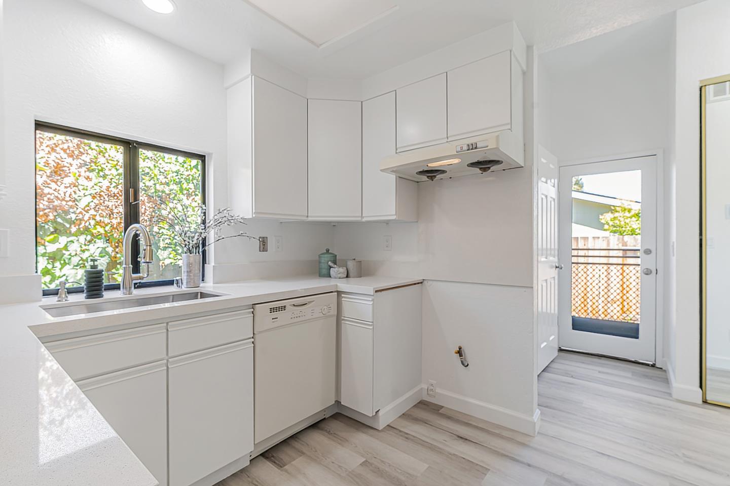 759 Camelback Road