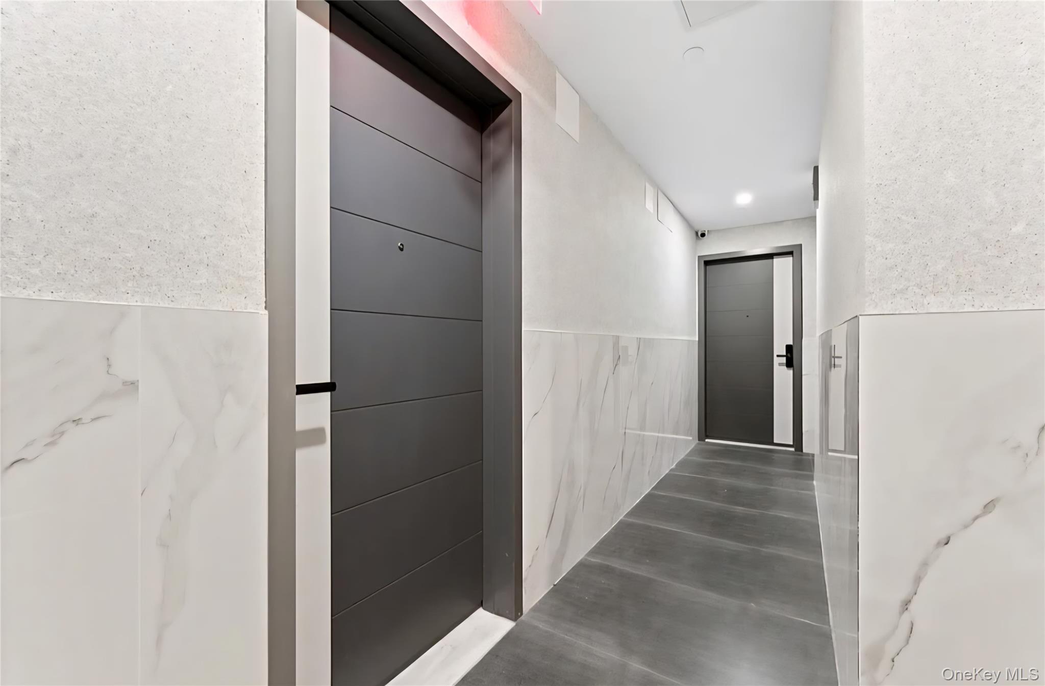 13243 Metropolitan Avenue Unit: 3E