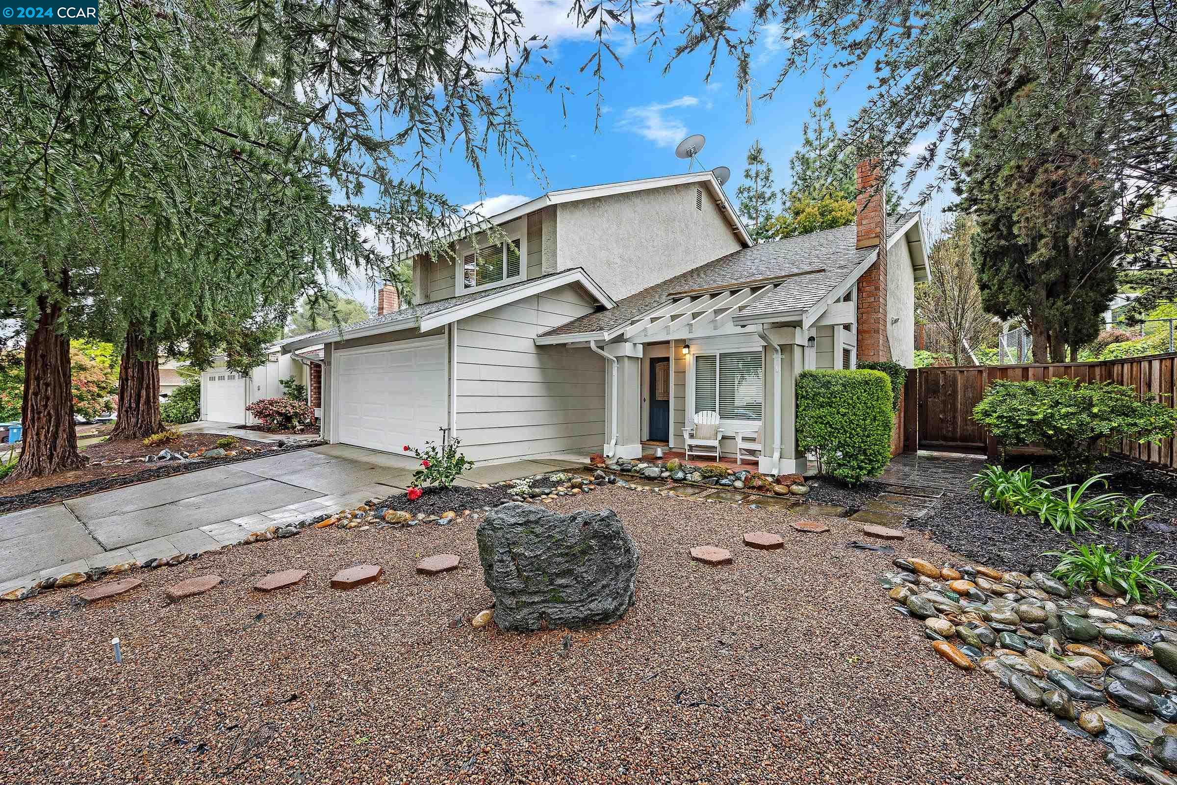 333 WILLOWCREEK LN.
