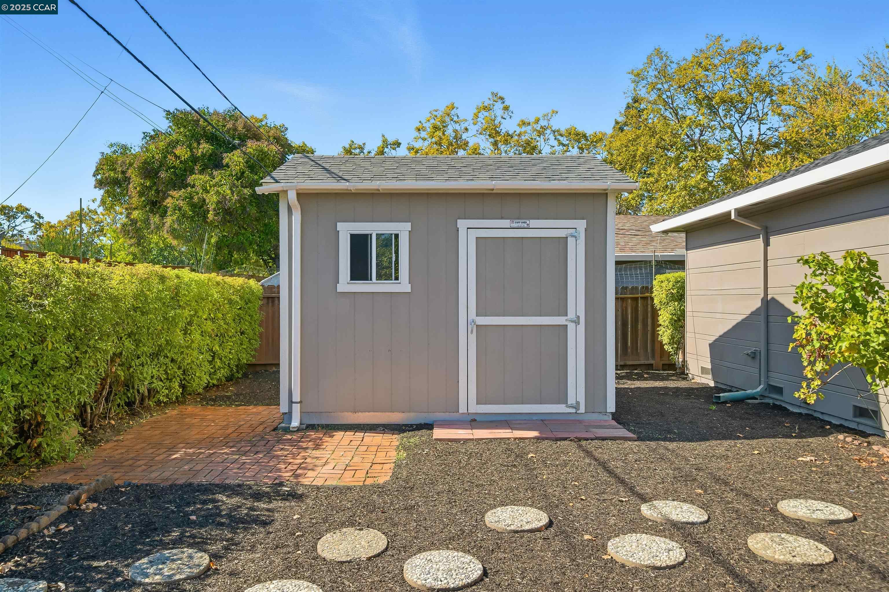 1413 Minahan Way, Vallejo