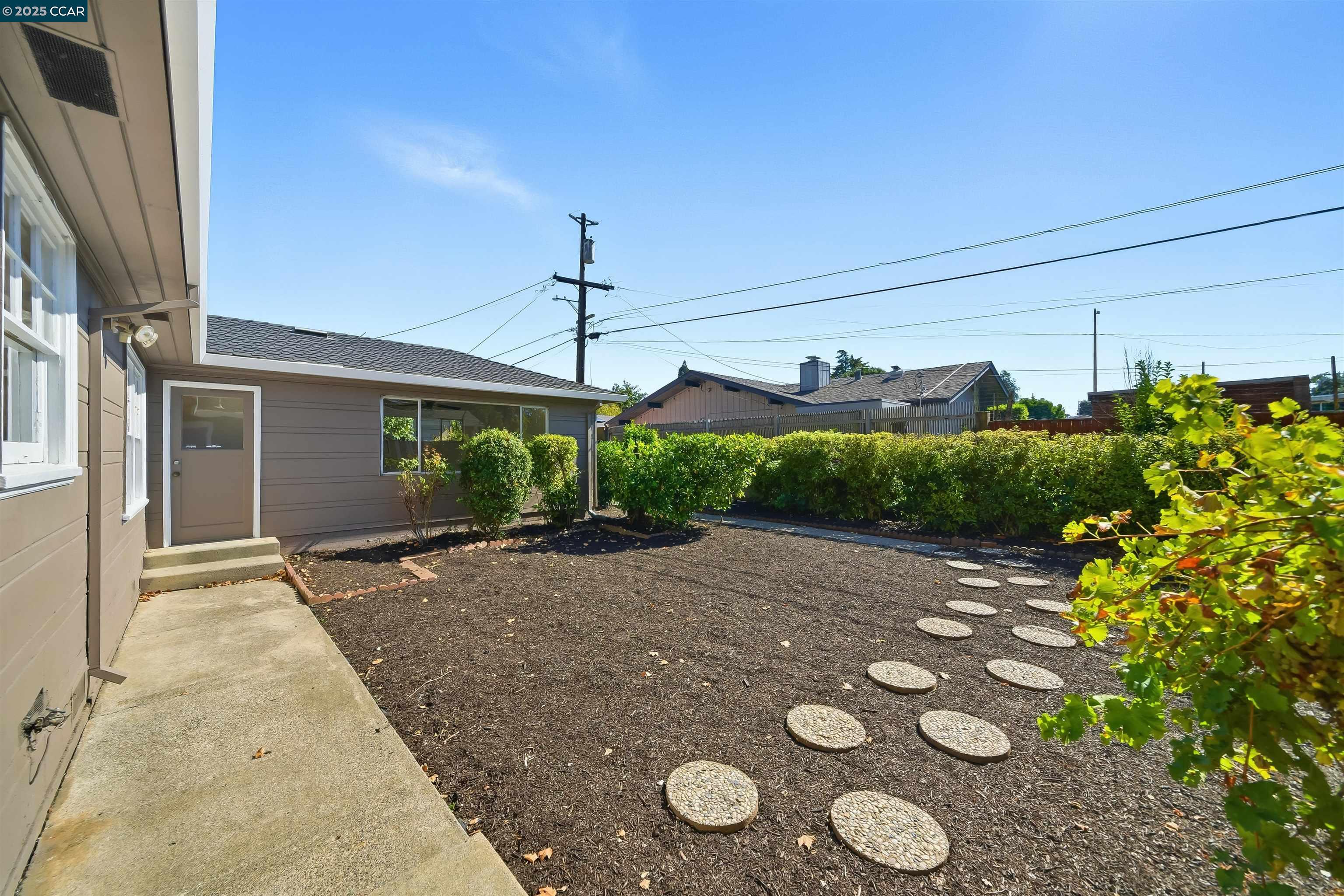1413 Minahan Way, Vallejo
