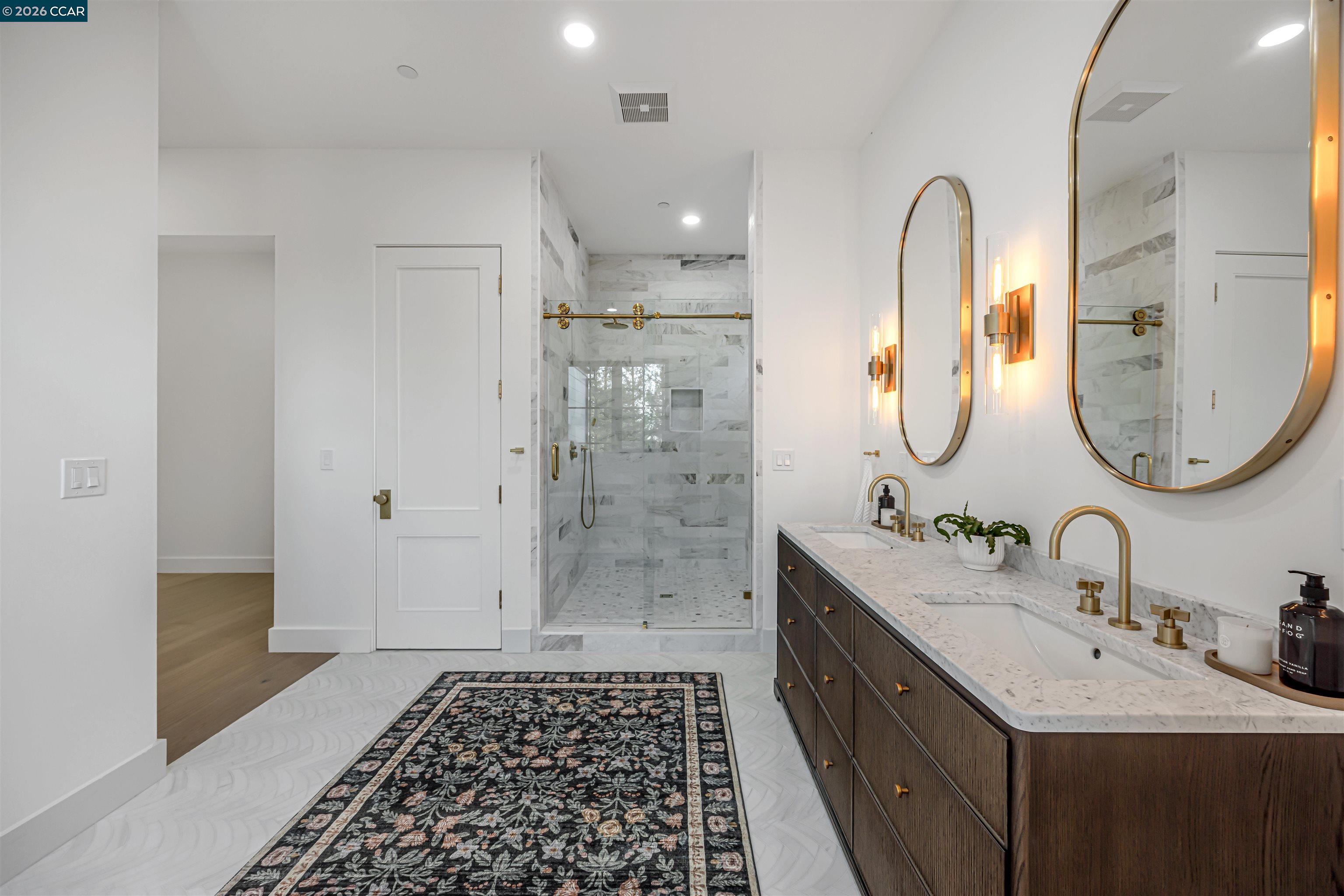 1570 Rancho View Dr