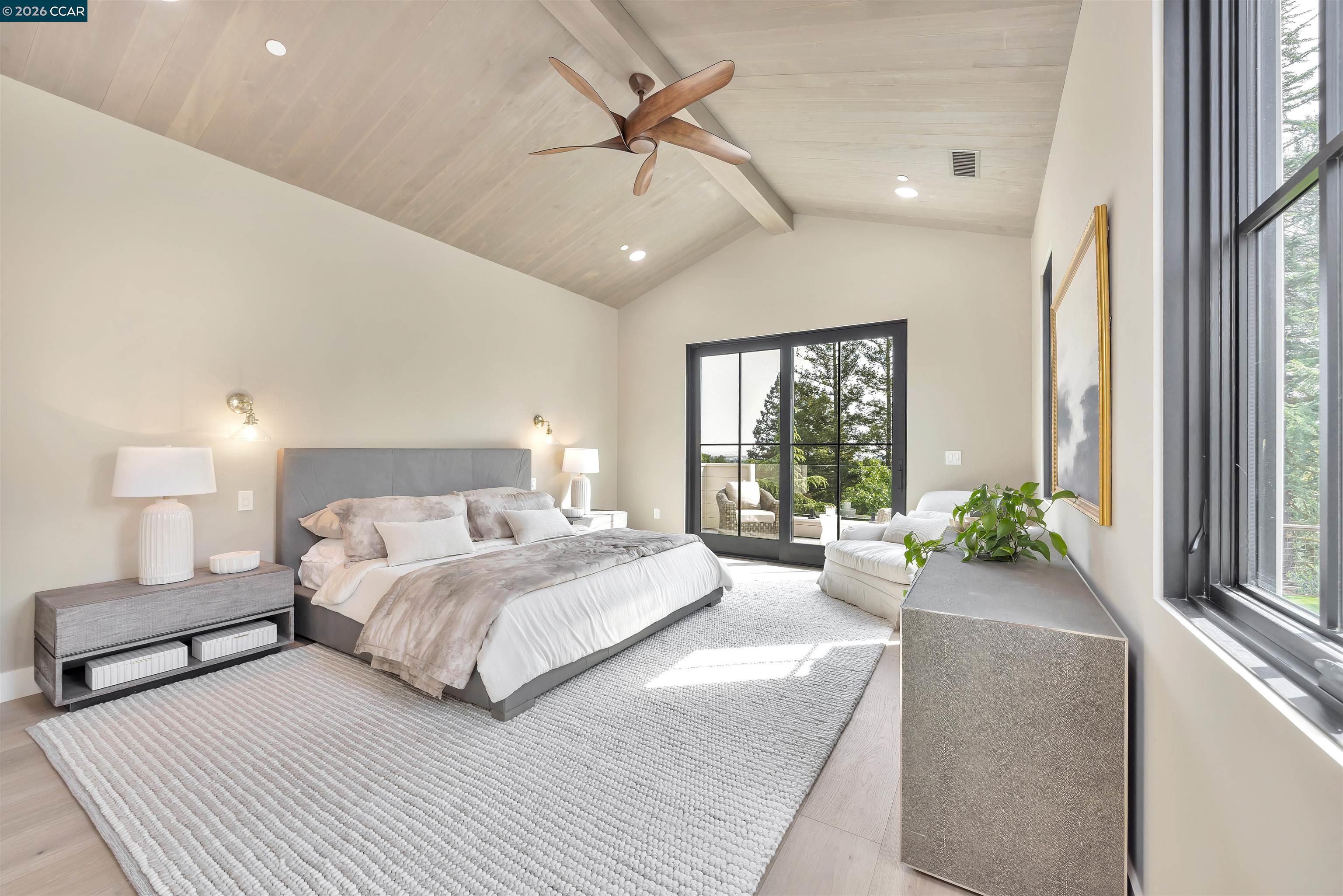 1570 Rancho View Dr