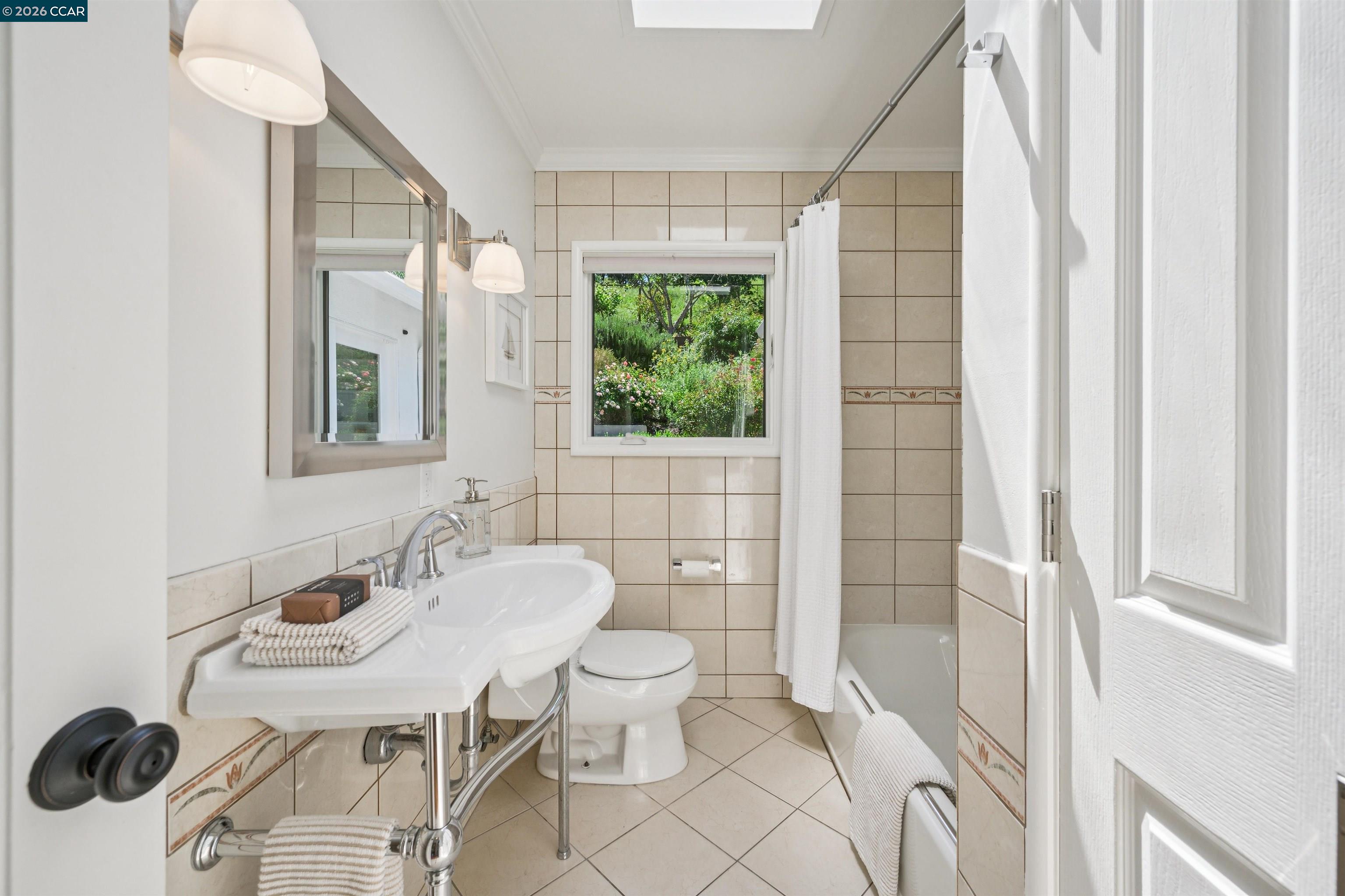 3231 Camino Colorados