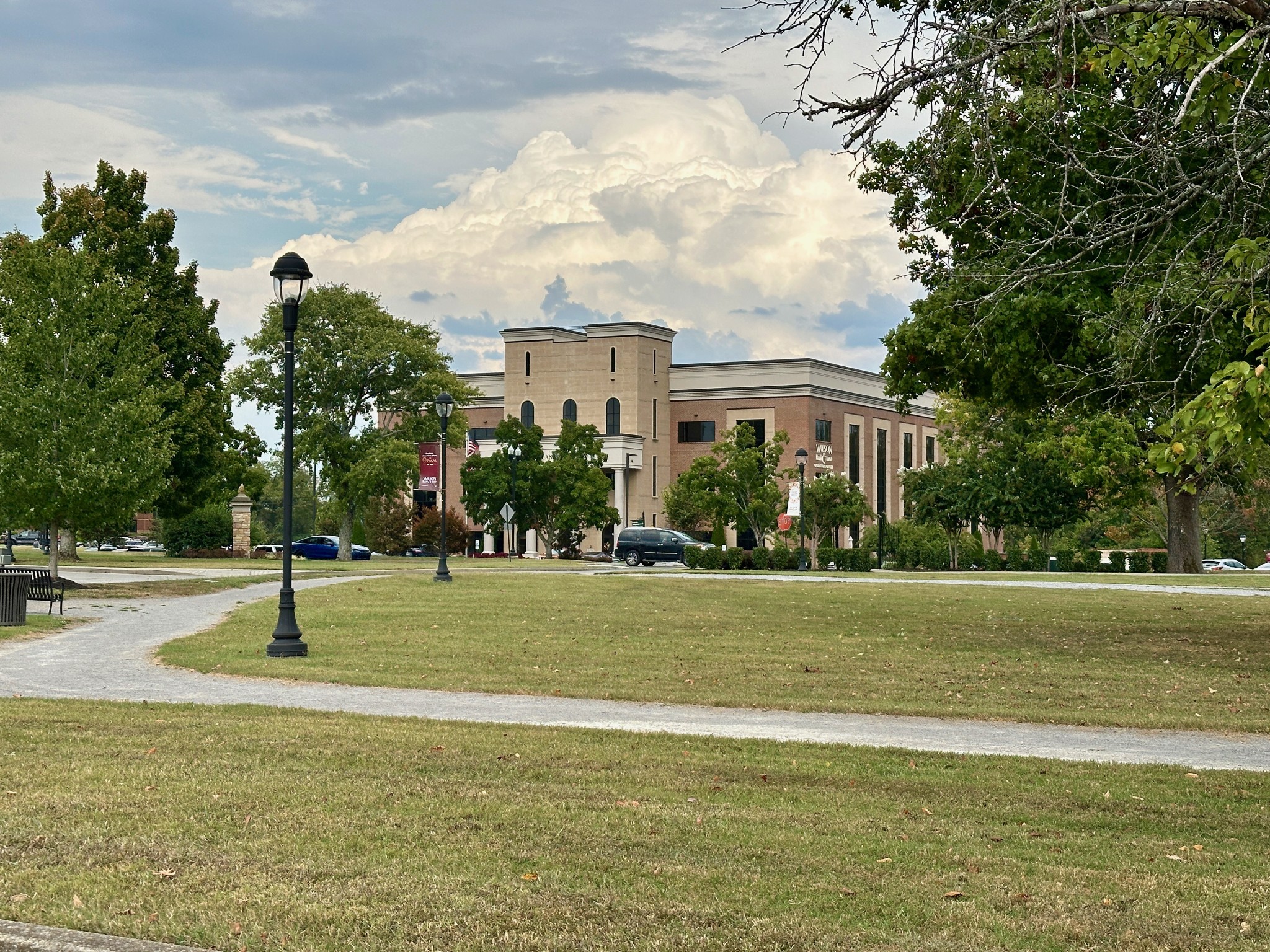 102 Castle Heights Blvd