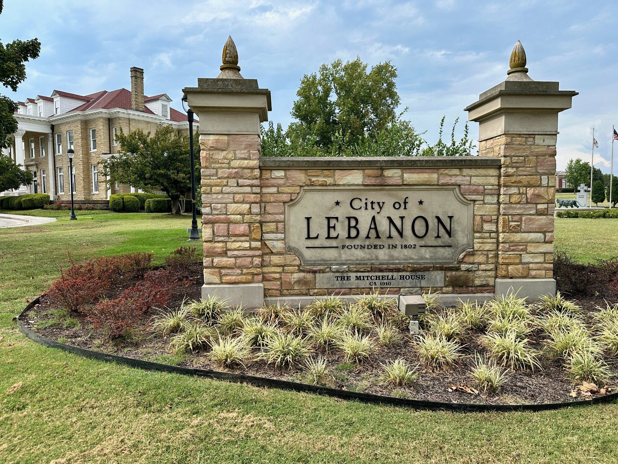 102 Castle Heights Blvd