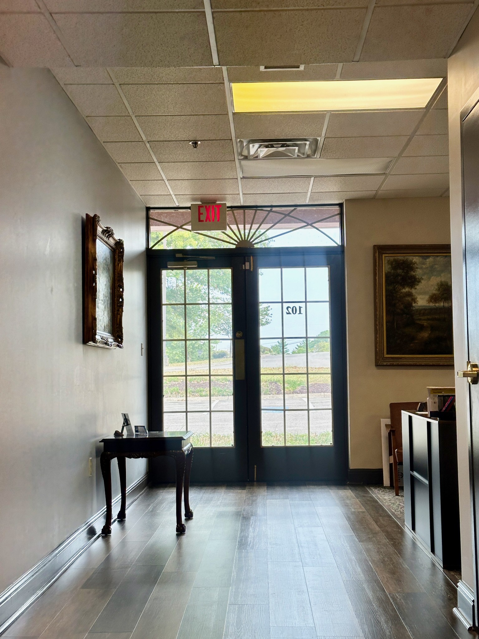 102 Castle Heights Blvd