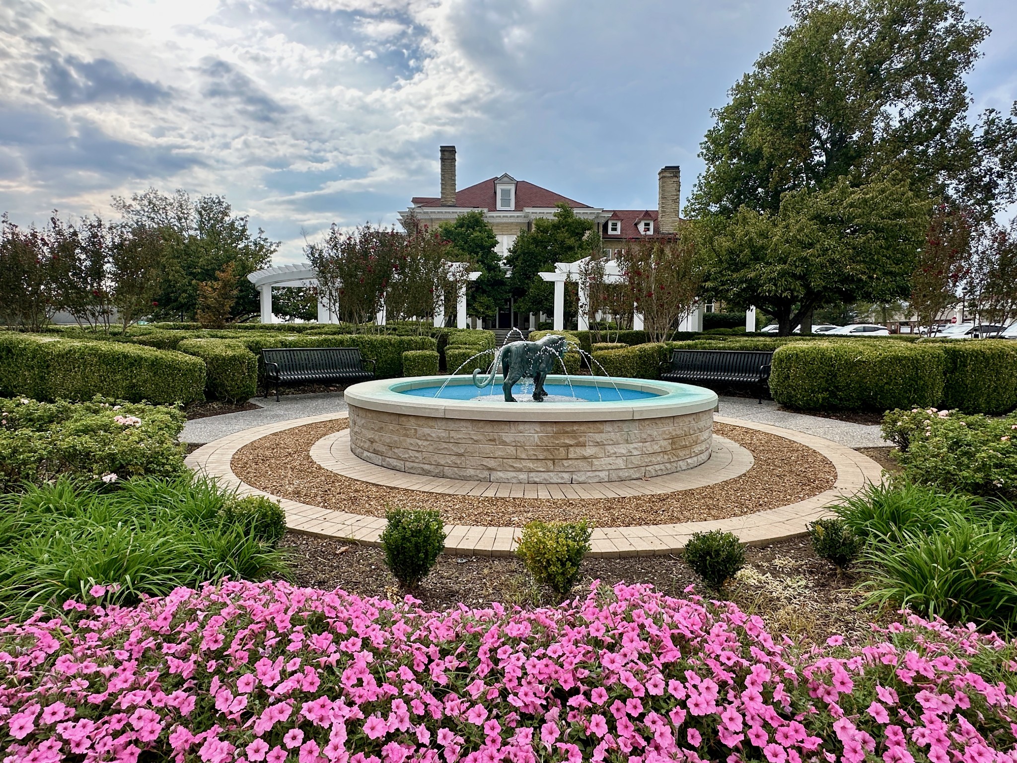 102 Castle Heights Blvd