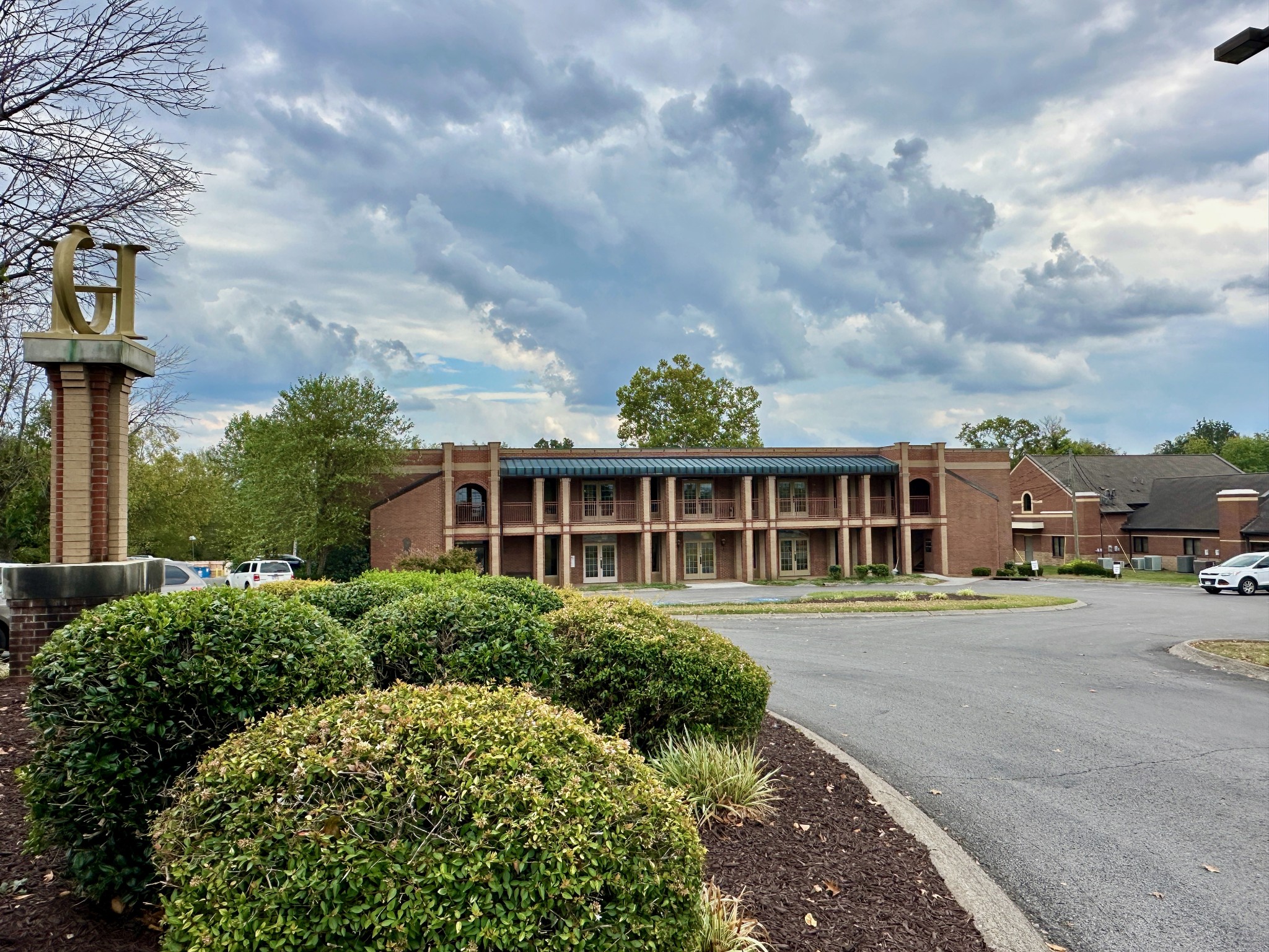 102 Castle Heights Blvd