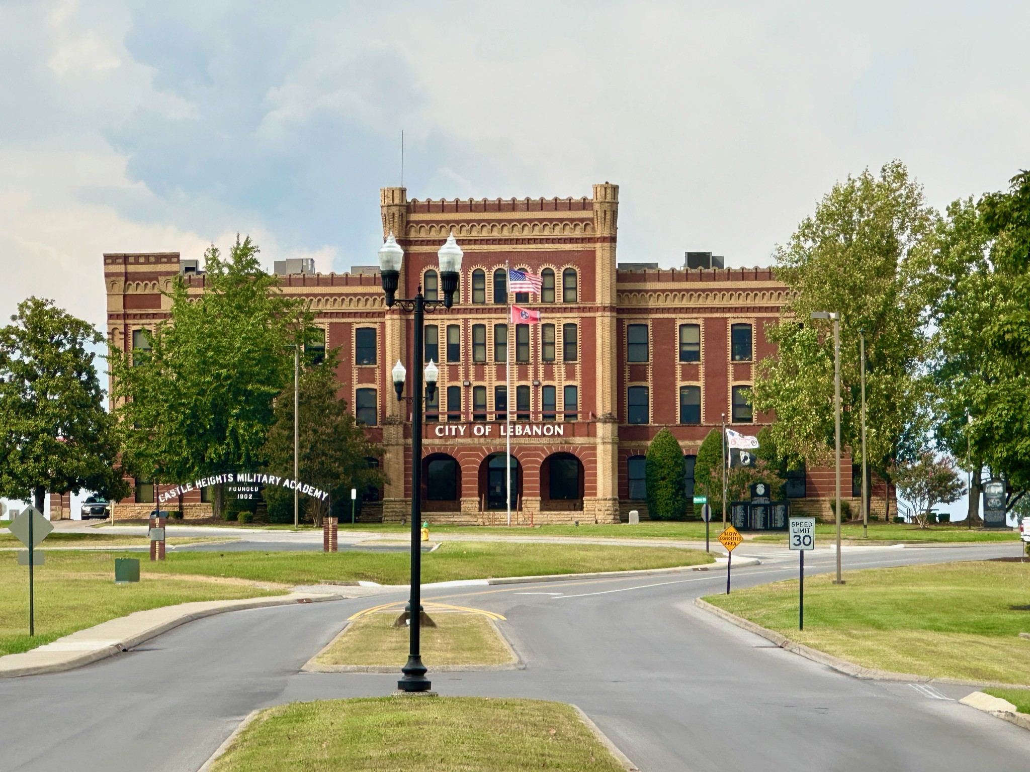 204 Castle Heights Blvd