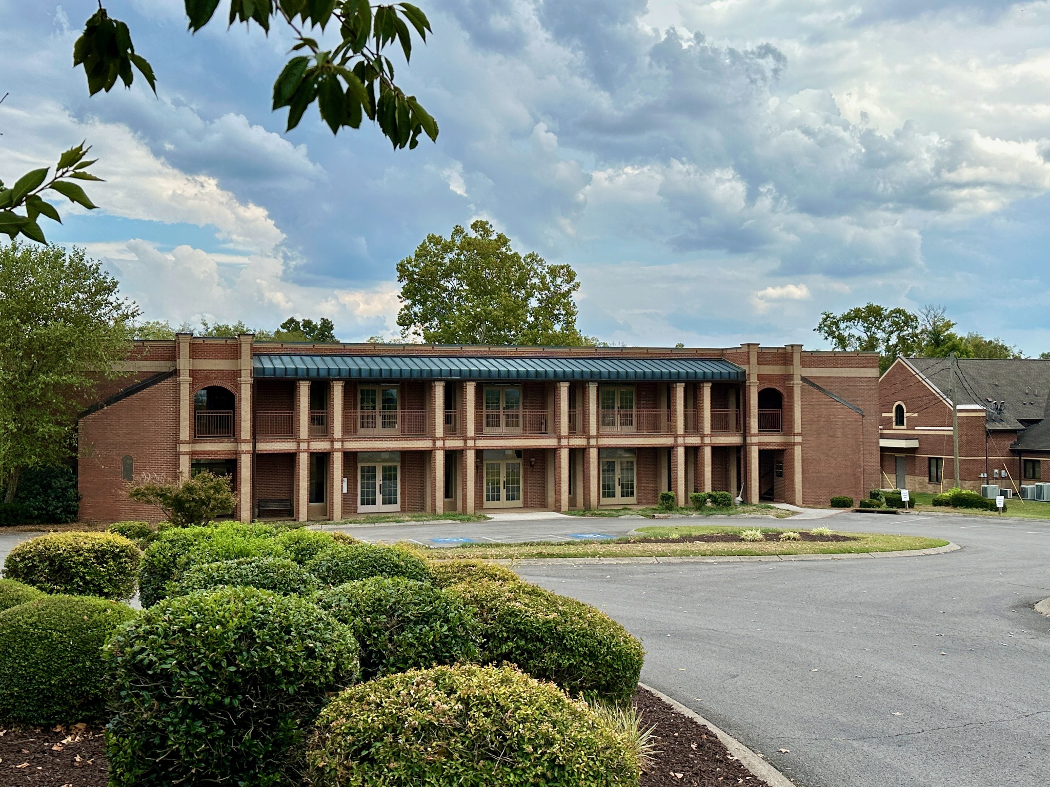 204 Castle Heights Blvd