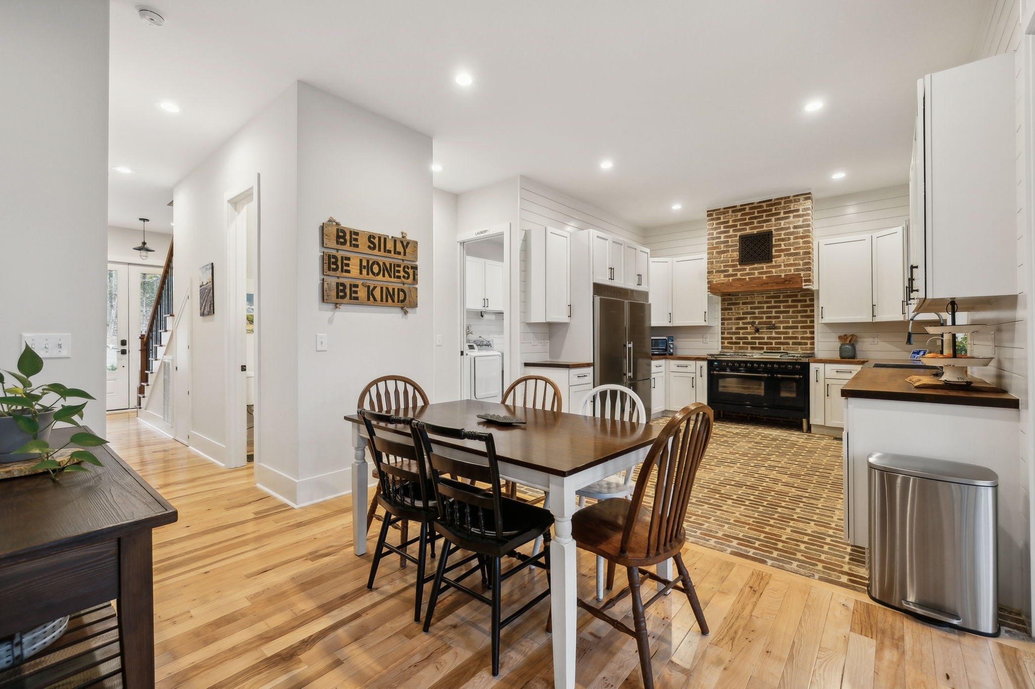 8615 Couchville Pike