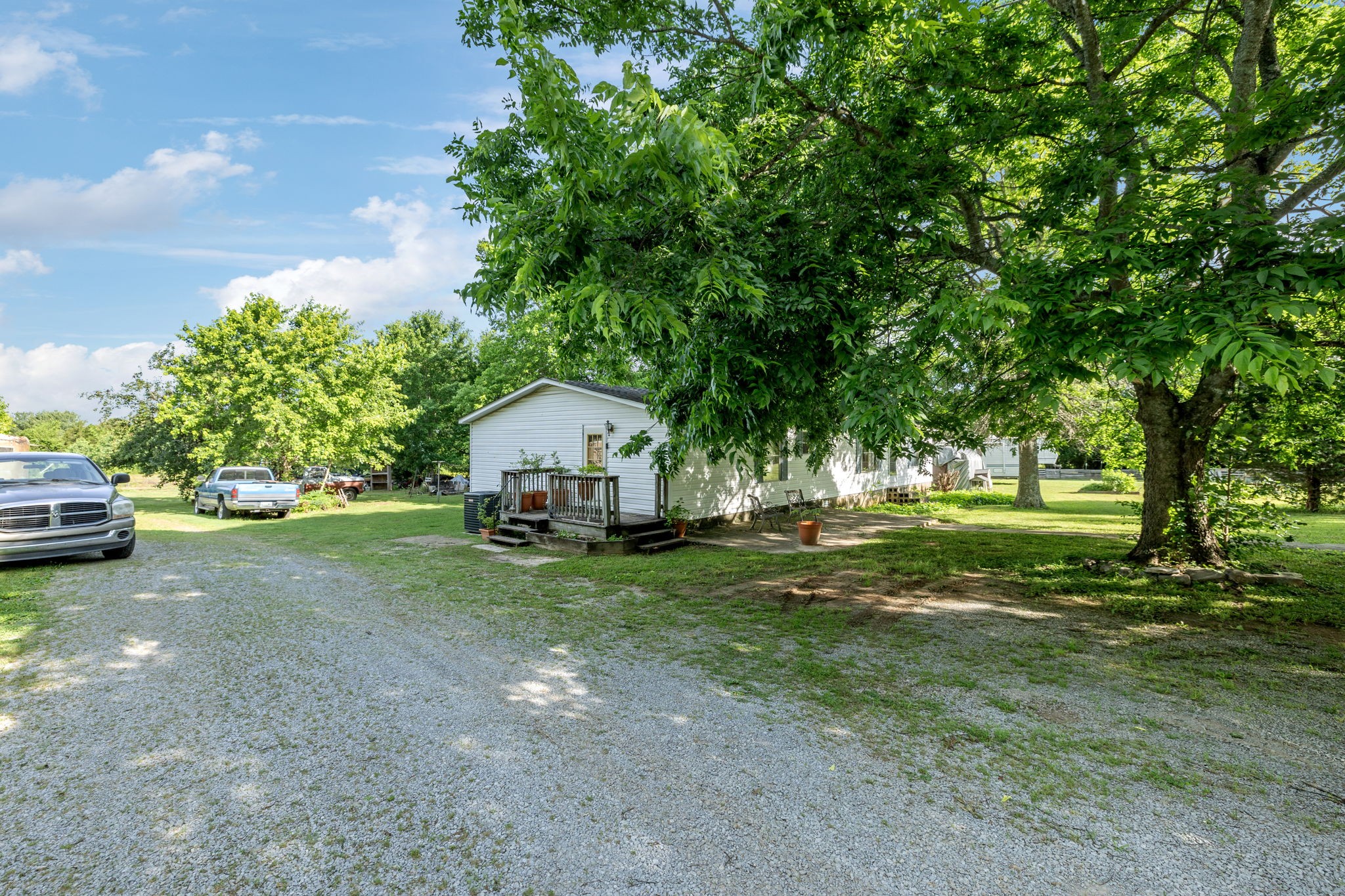 1182 Old Laguardo Rd, E