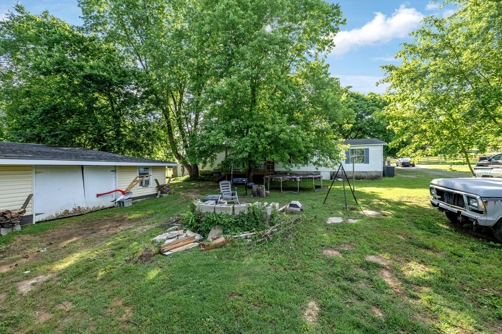 1182 Old Laguardo Rd, E