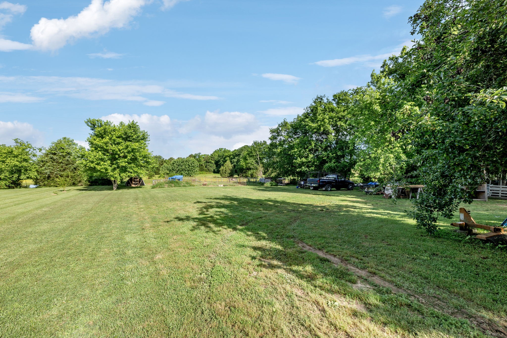 1182 Old Laguardo Rd, E