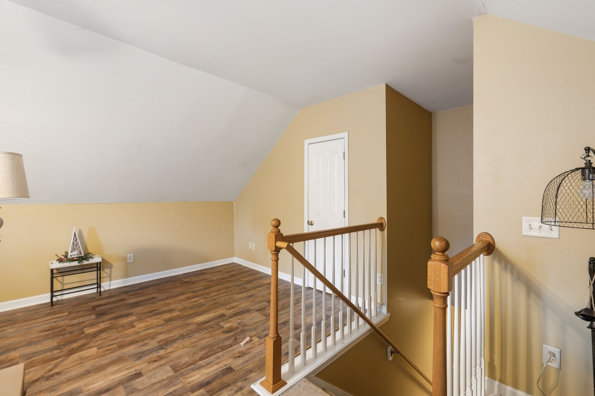 114 Falling Branch Ct