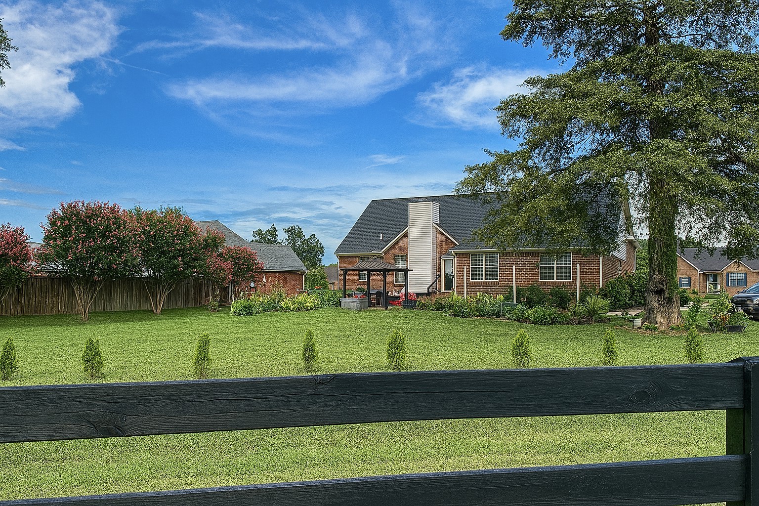 114 Falling Branch Ct