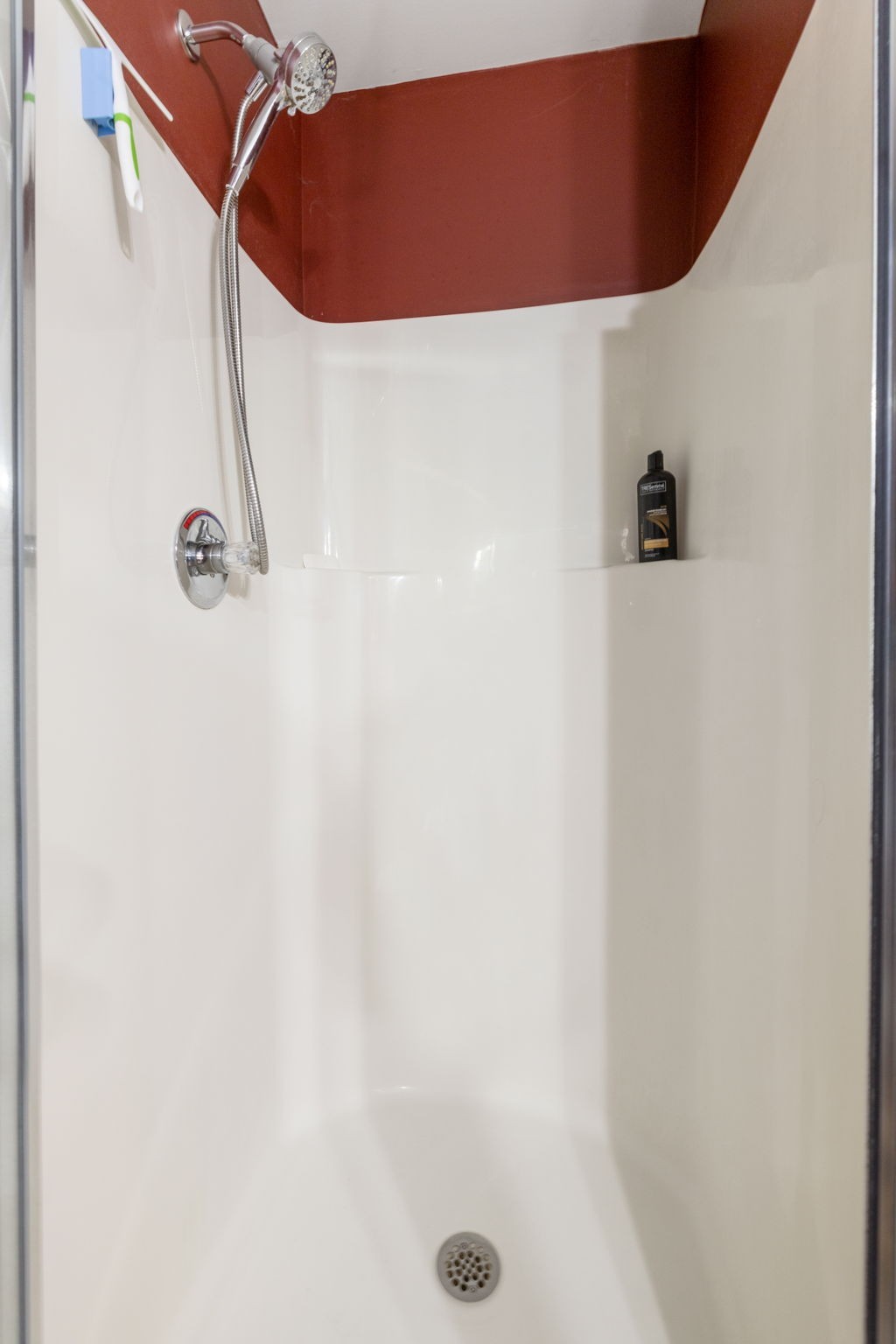 114 Falling Branch Ct