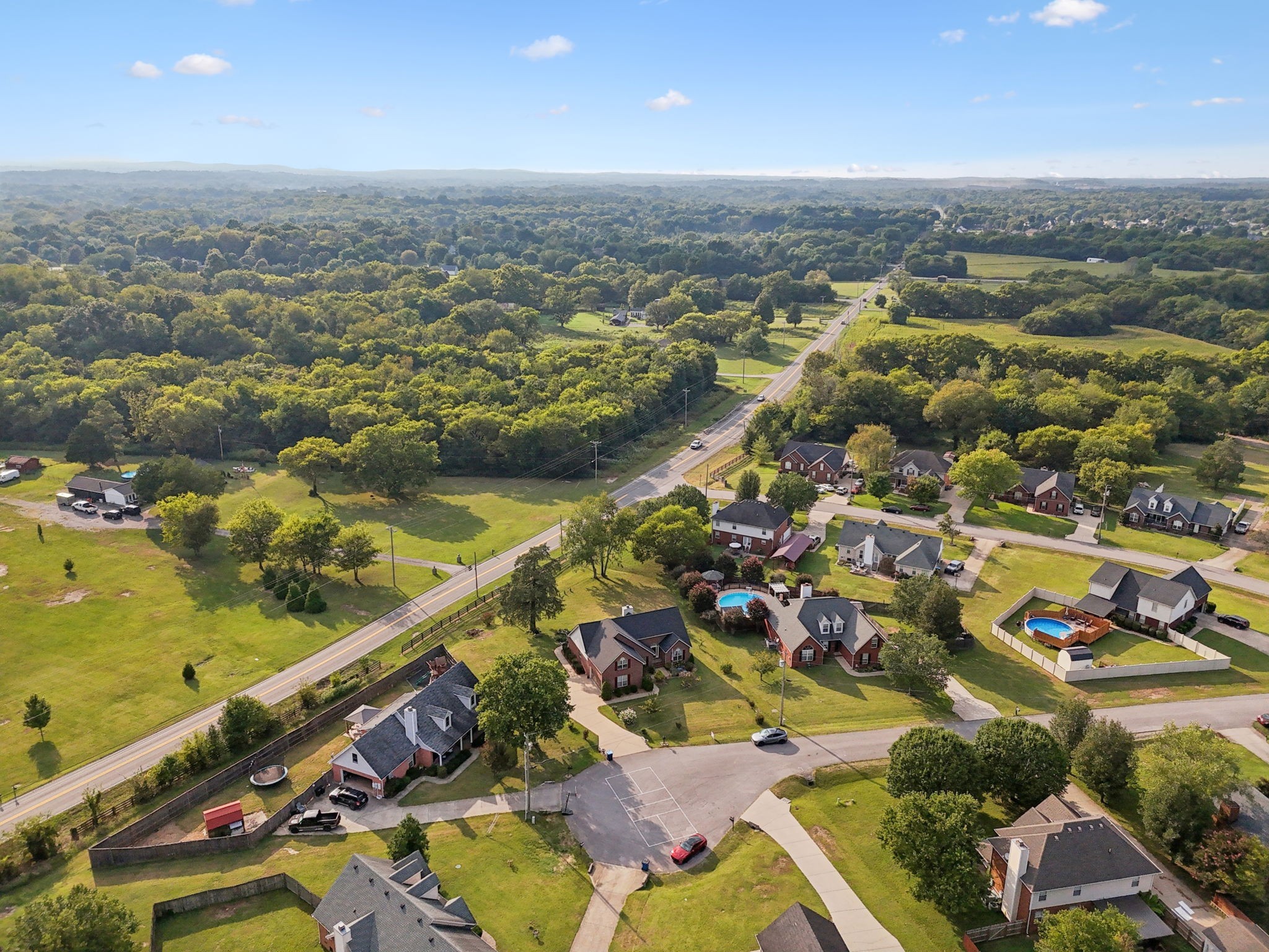 114 Falling Branch Ct