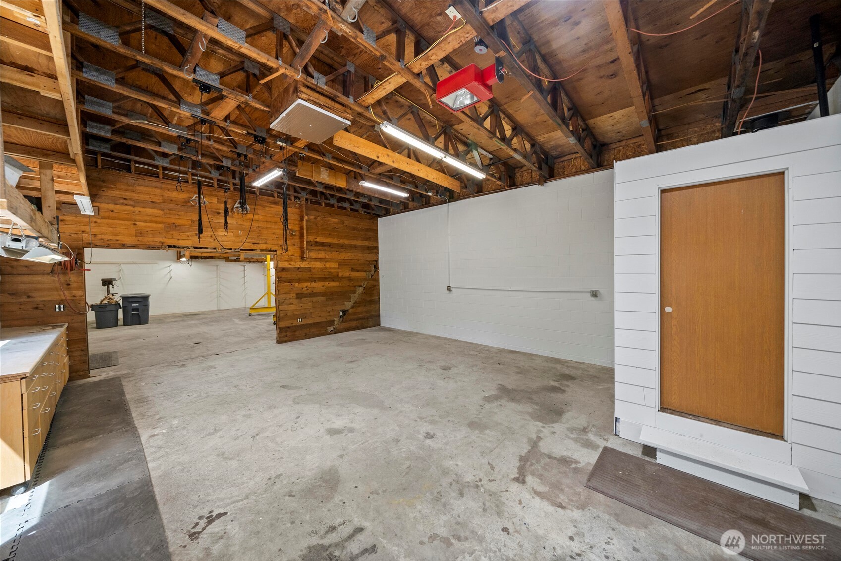 10507 48th Street E