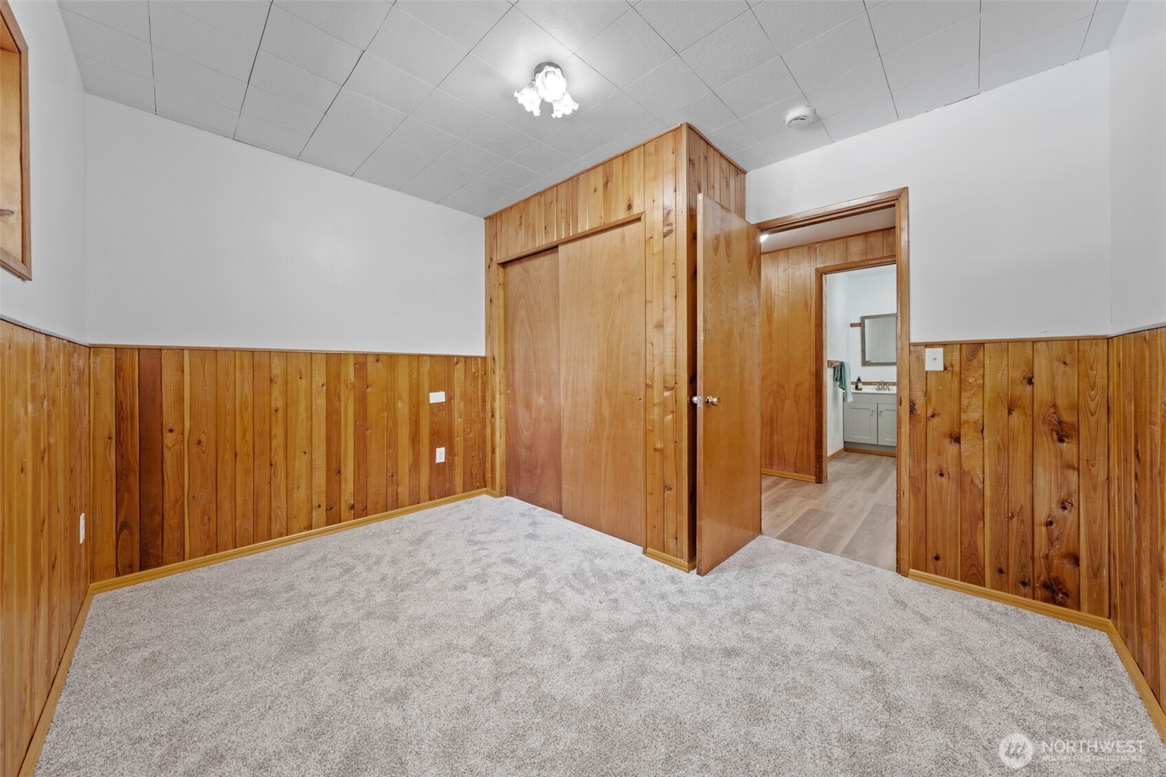 11502 200th Street E
