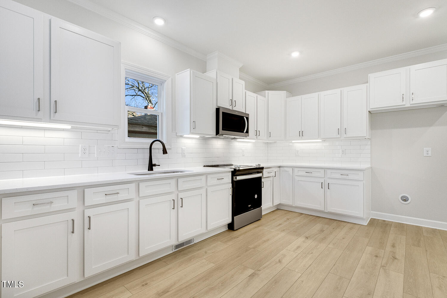 406 Cherry Street