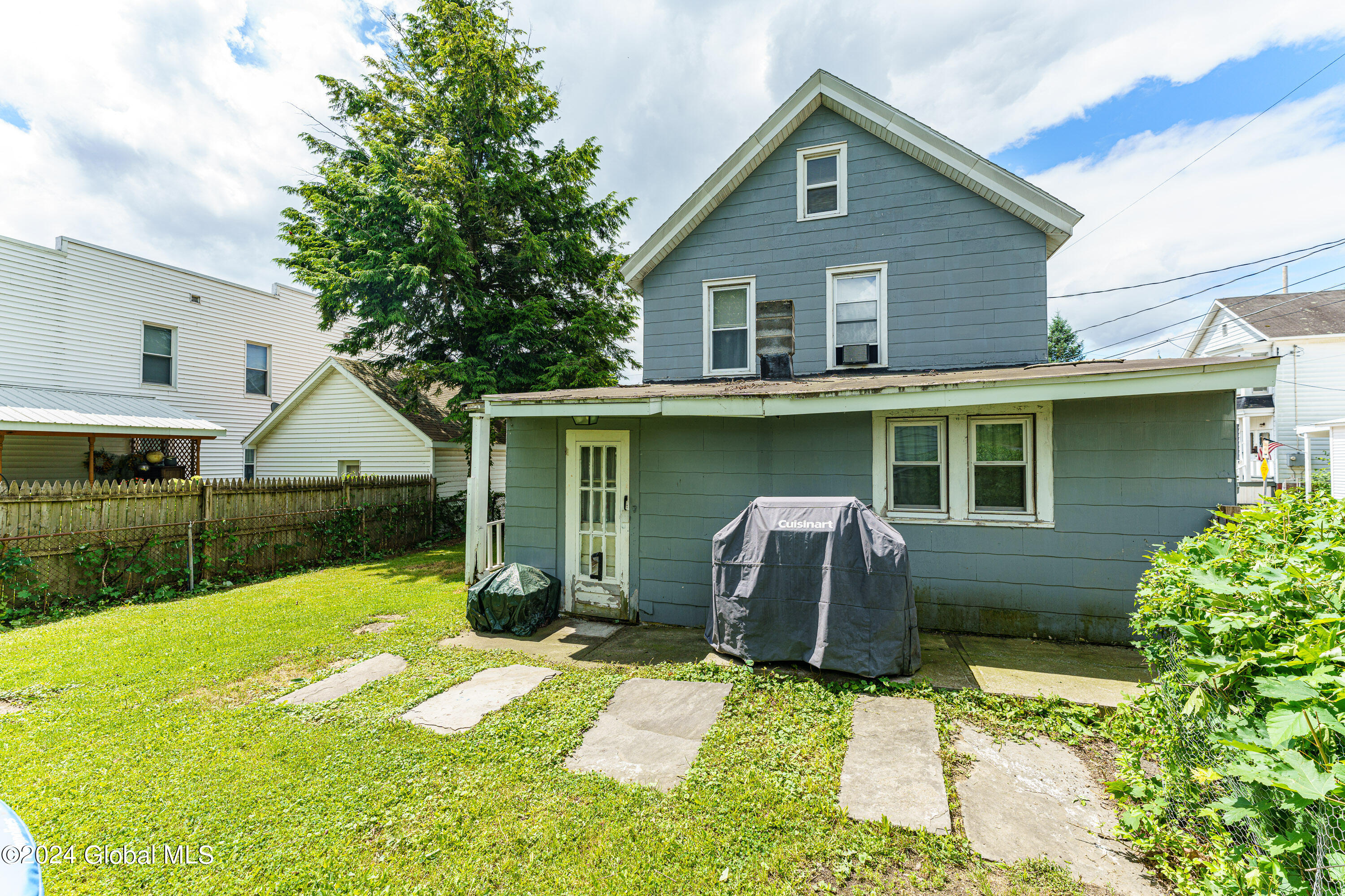 67 Middle Street