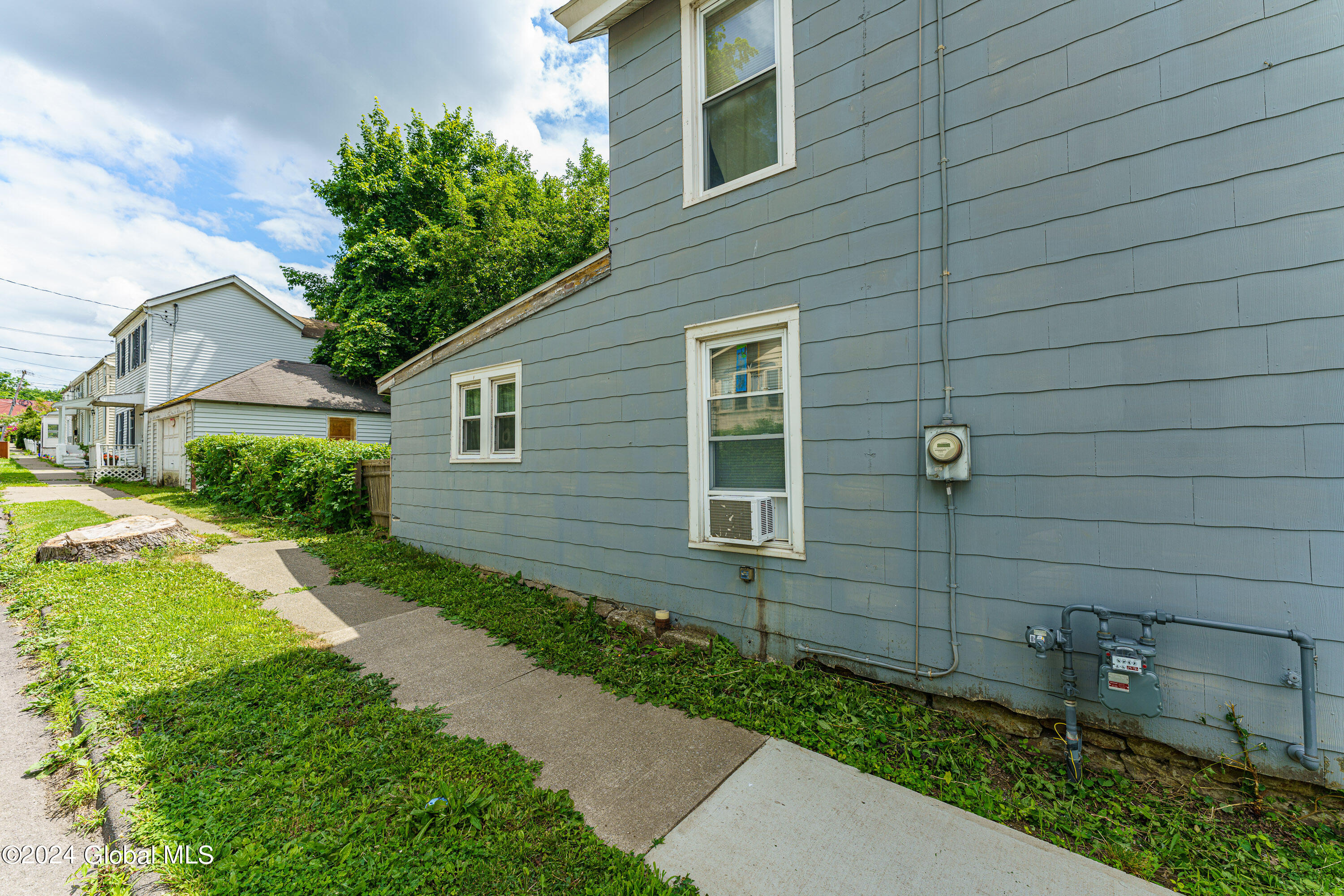 67 Middle Street