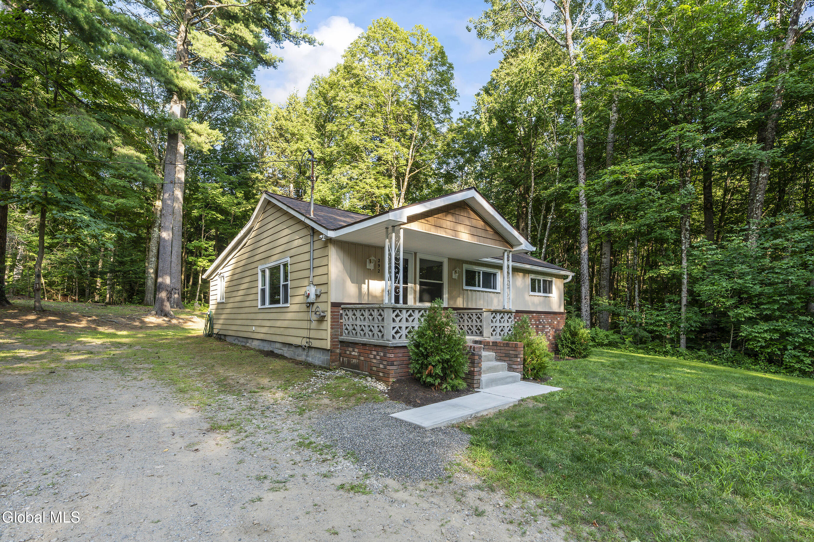 292 Bloody Pond Road