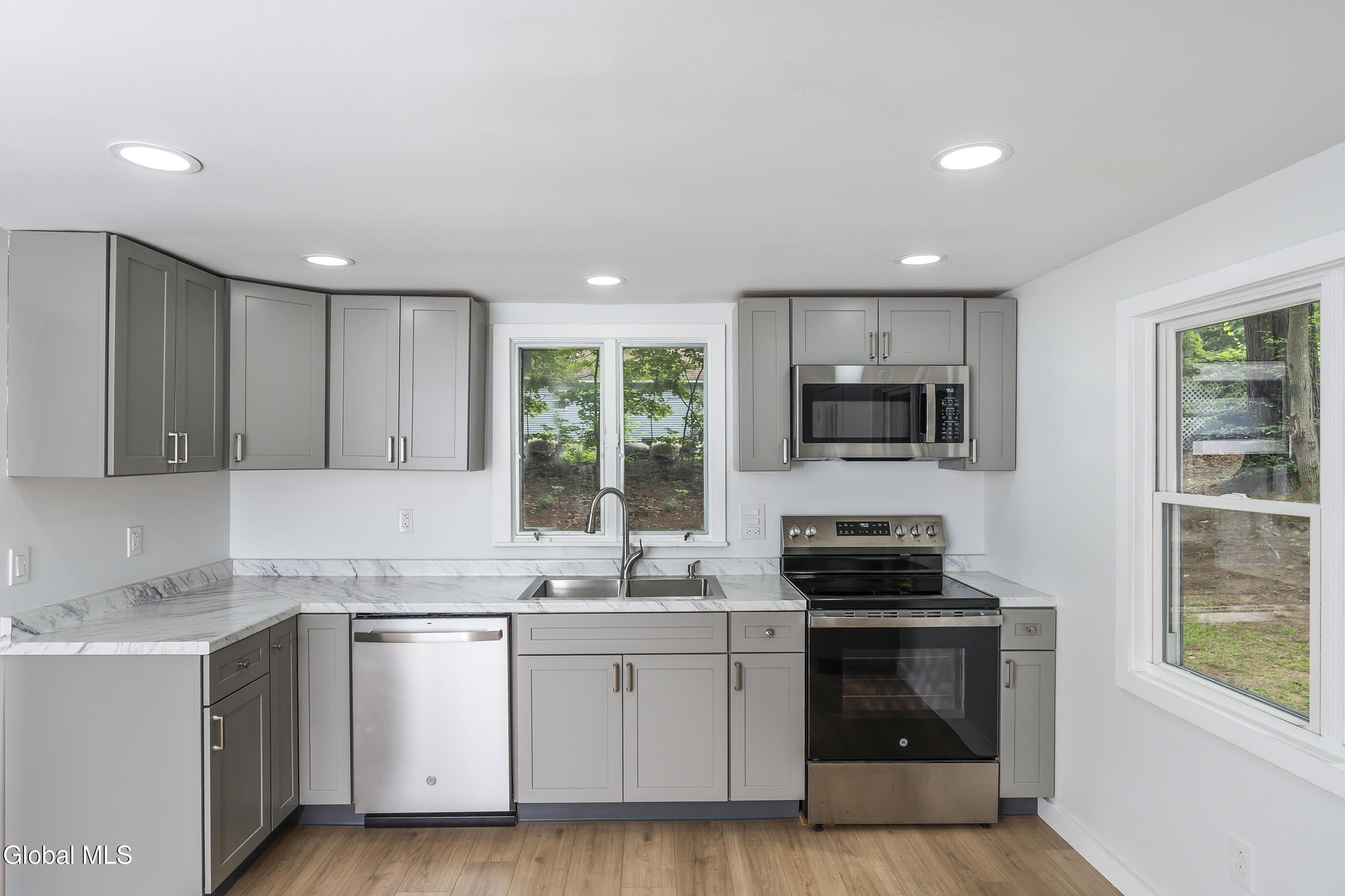 292 Bloody Pond Road