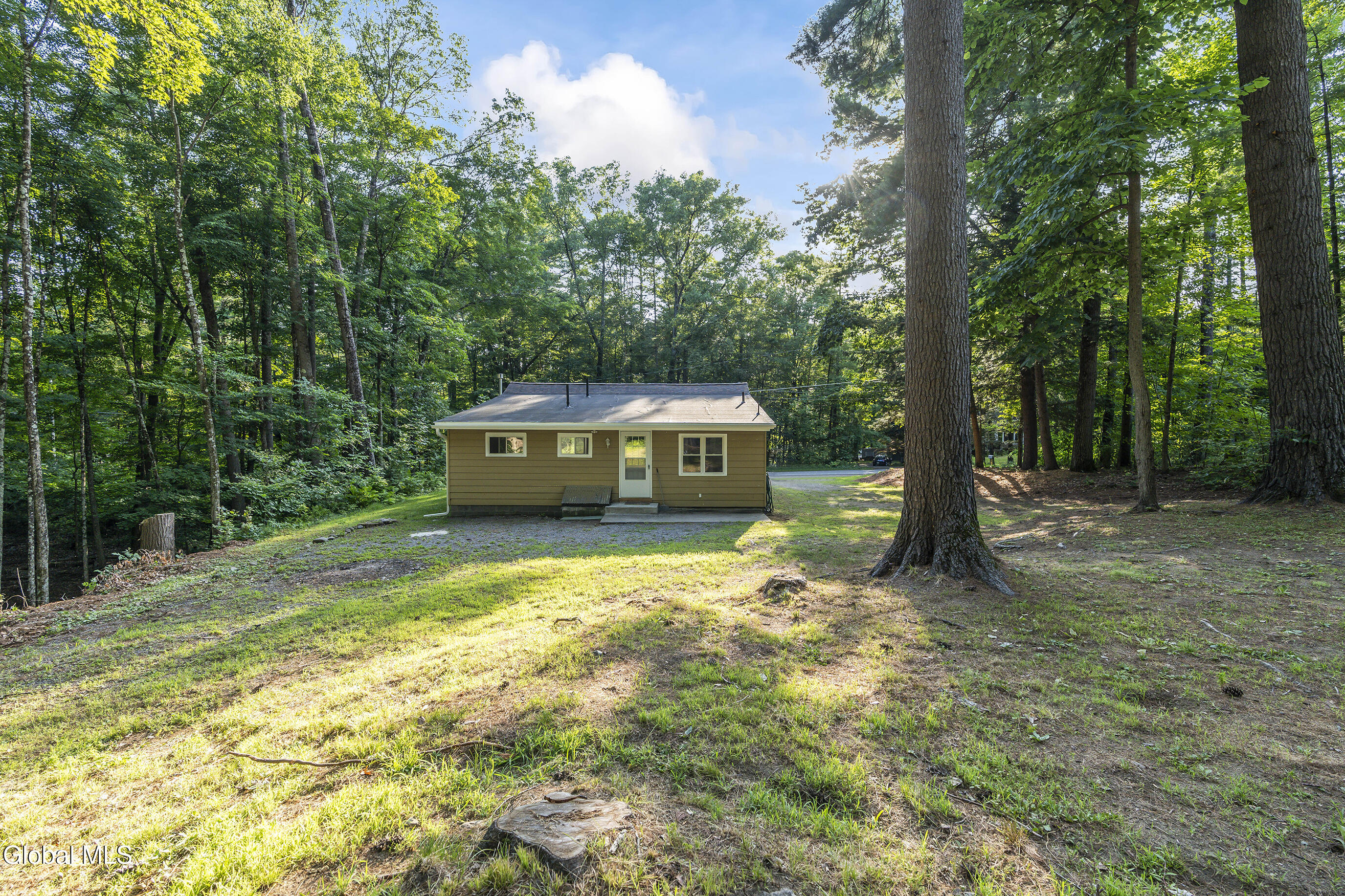 292 Bloody Pond Road