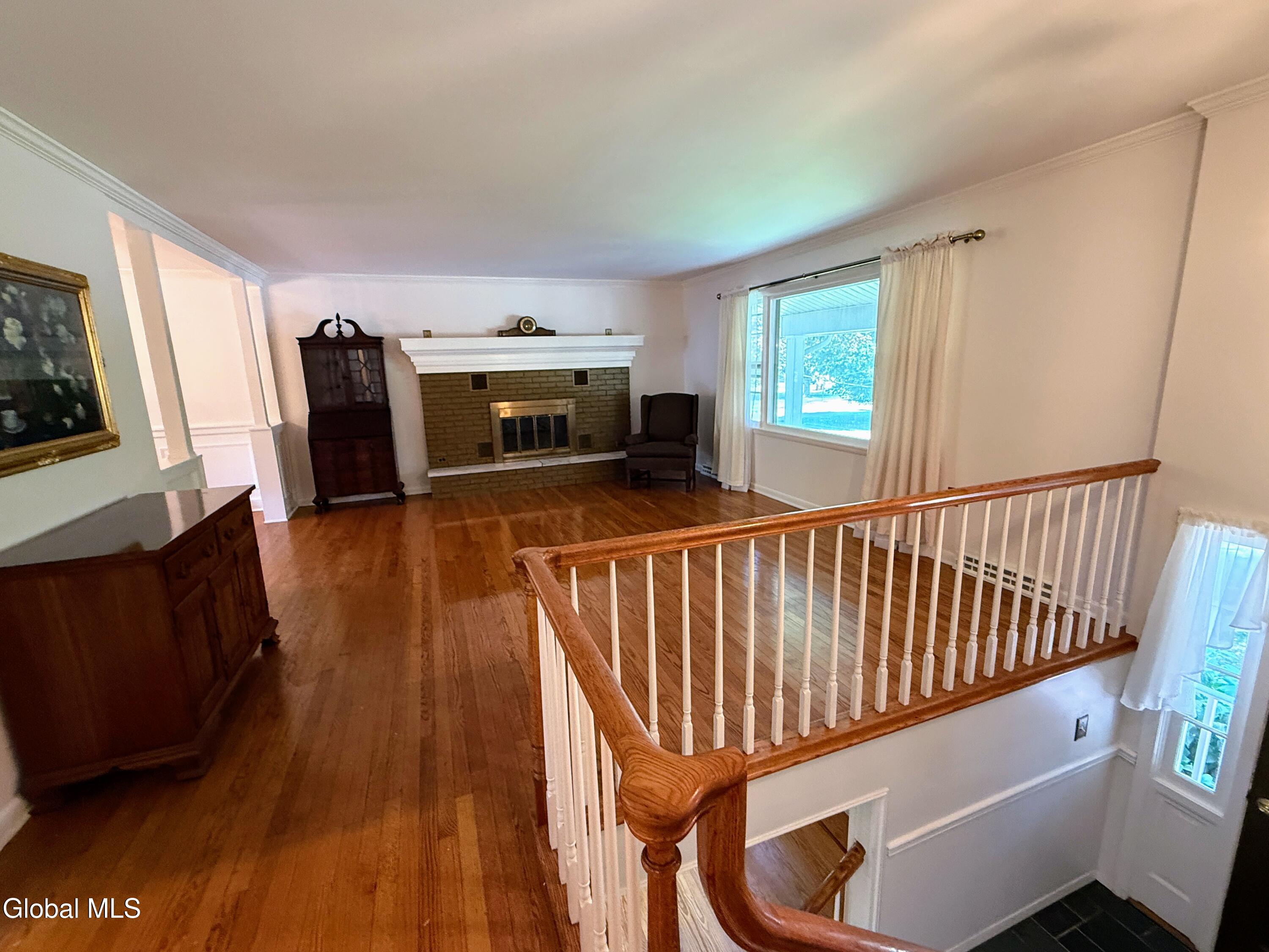 12 Apple Blossom Lane