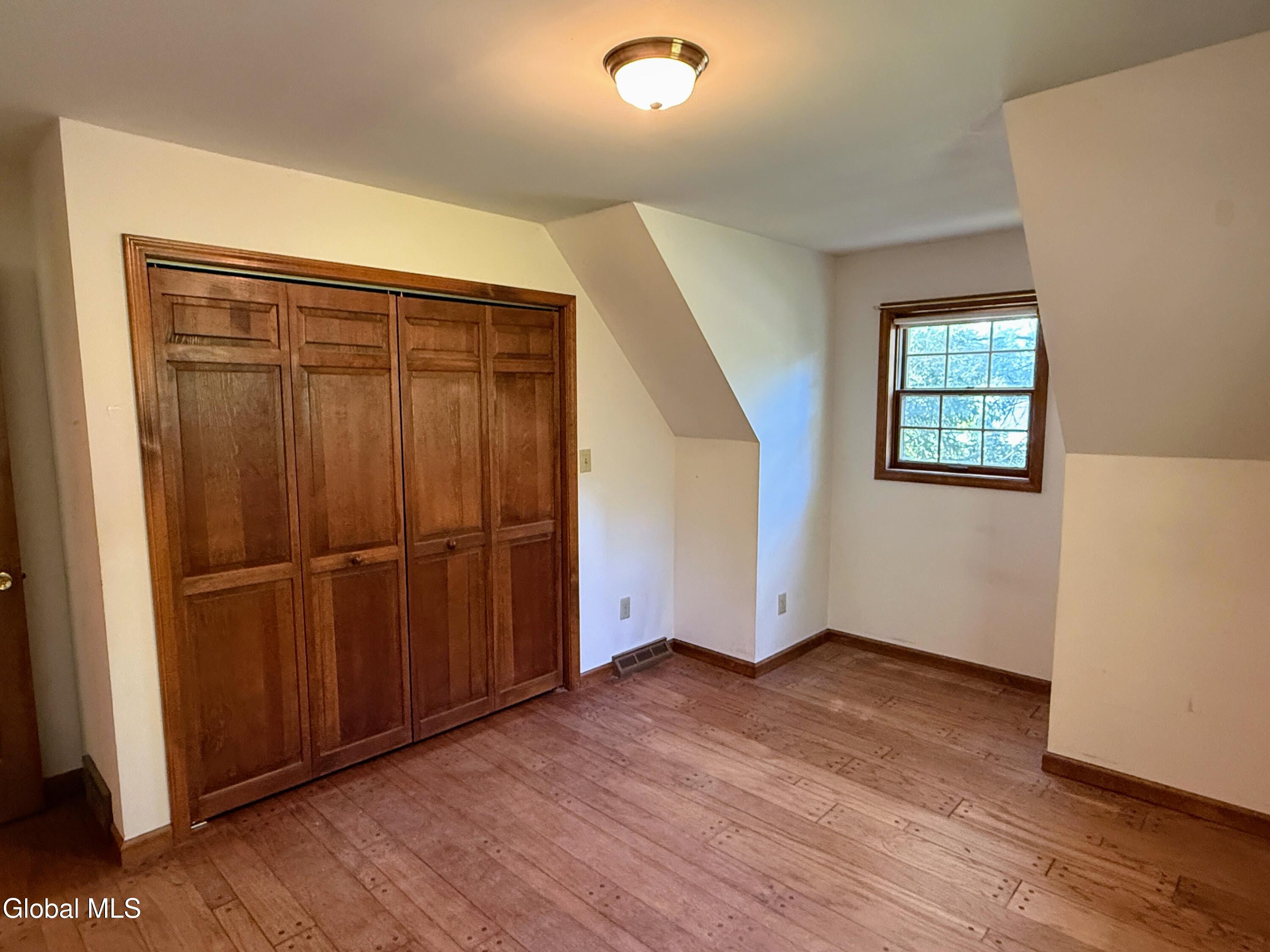 195 Vly Road