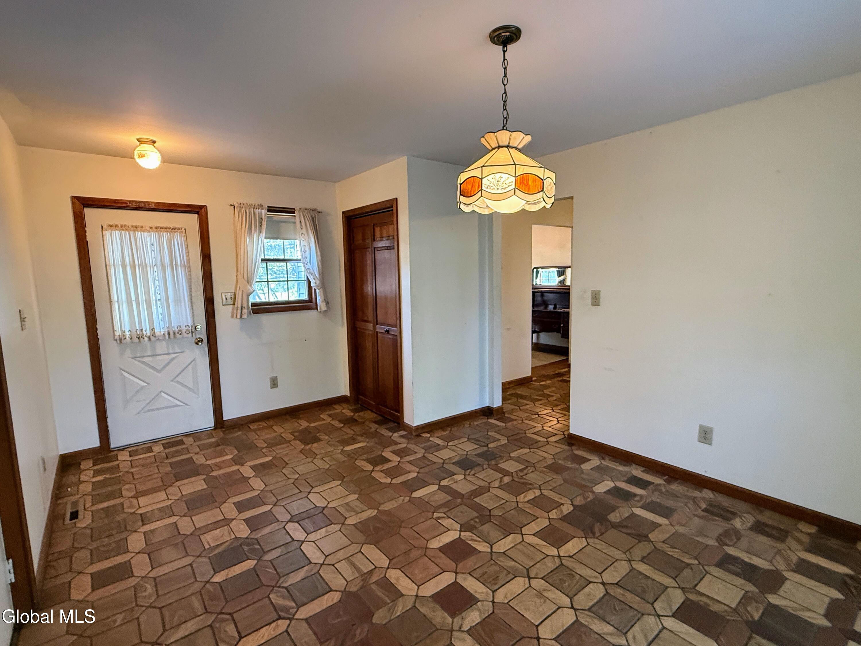195 Vly Road