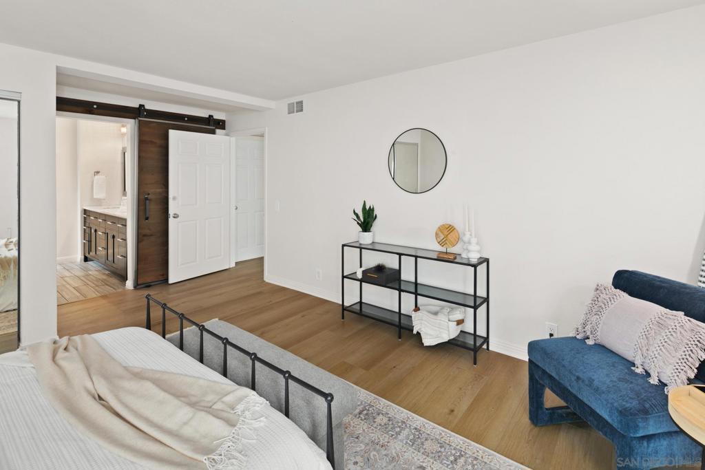 2323 Adams 102
