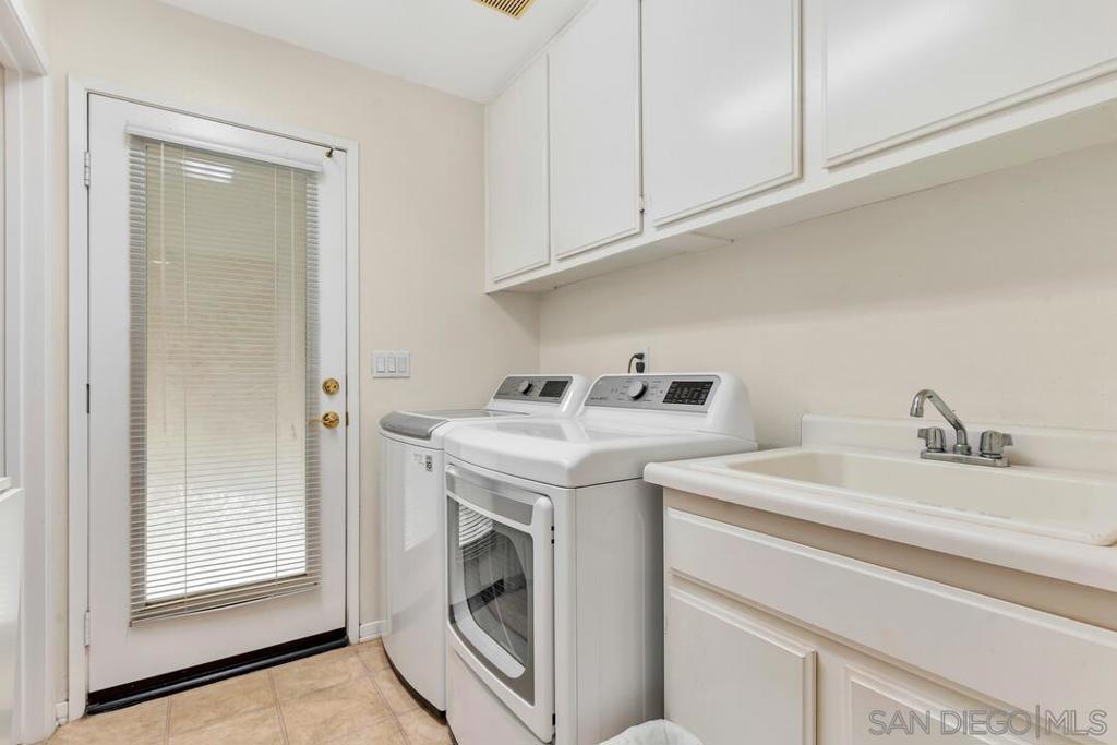 10010 Destiny Mountain Ct