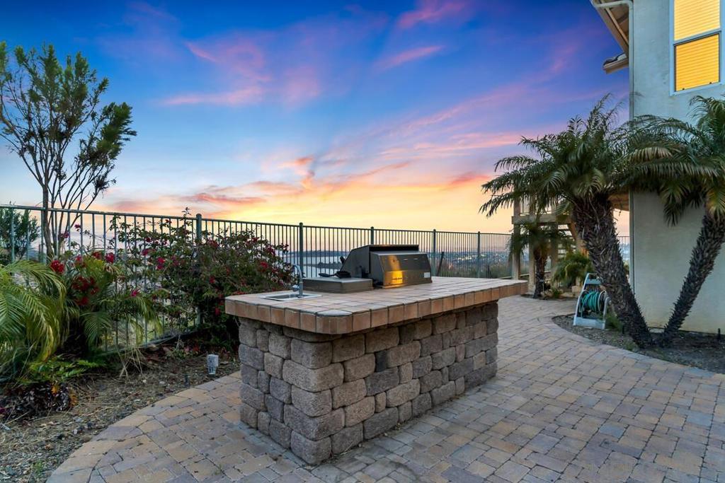 10010 Destiny Mountain Ct