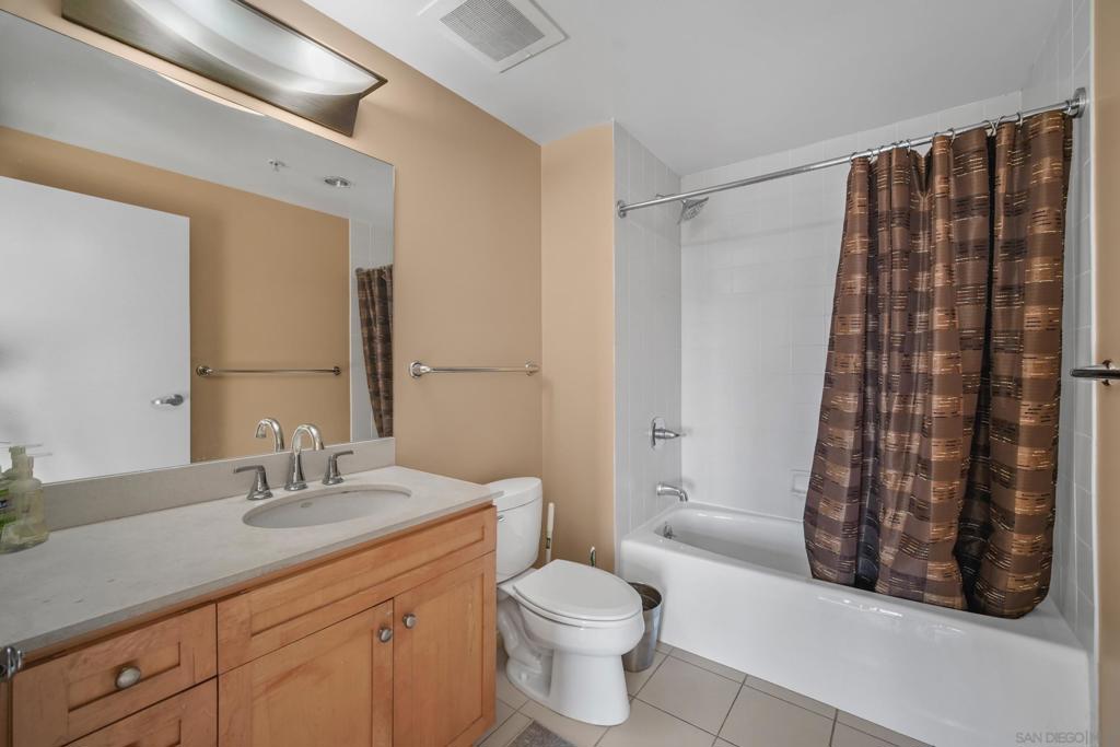 645 Front St 1206