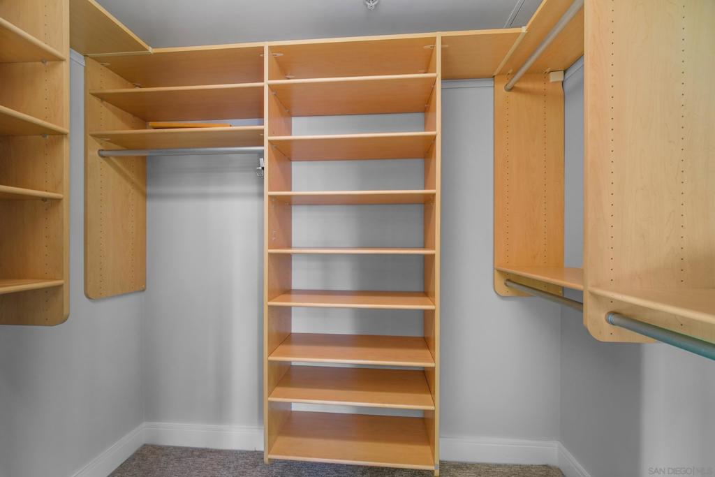 645 Front St 1206