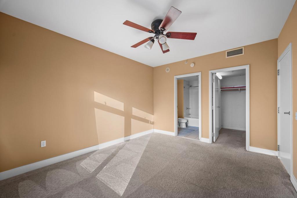 645 Front St 1206