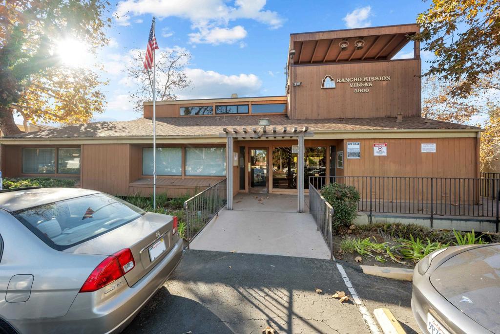 6024 Rancho Mission Rd 330