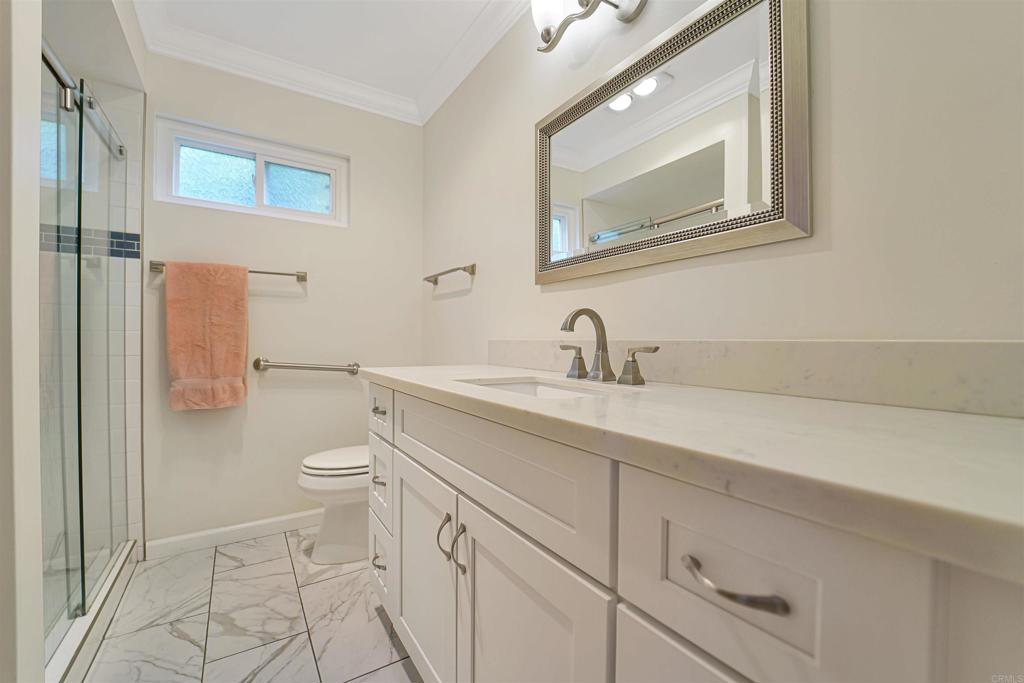 1516 Avenida Ladera