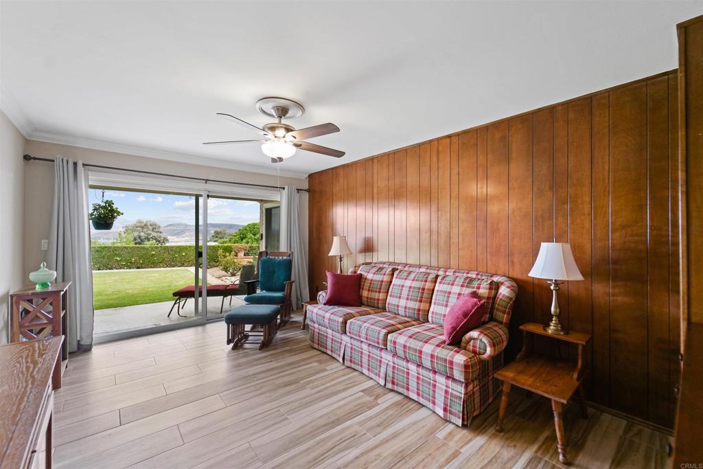 1516 Avenida Ladera