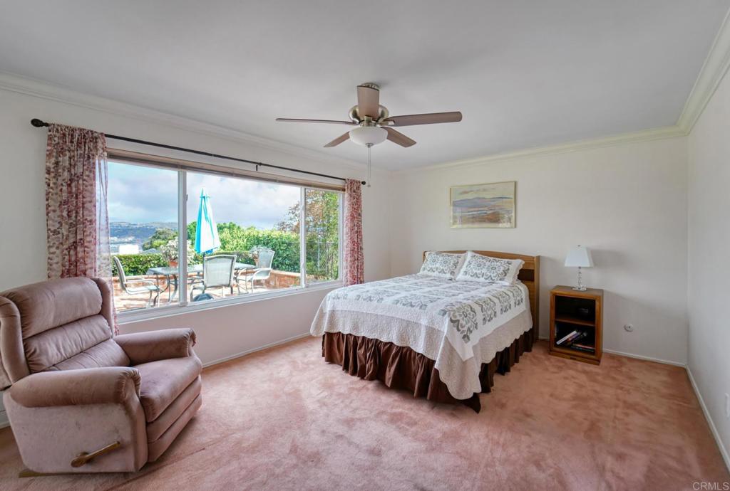 1516 Avenida Ladera
